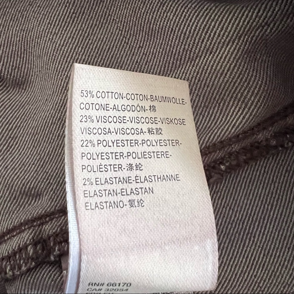 Free People High-Waist Chocolate Brown Flare Jeans with out tags, used one time - Picture 11 of 13